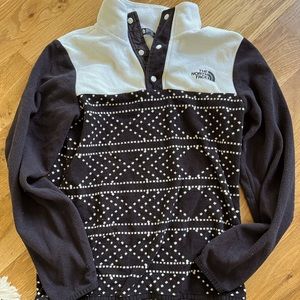The North Face fleece pullover.